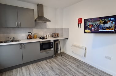 Sky View Plus Studio, Oldway Centre, 39 High Street, City Centre, Swansea - Image 2